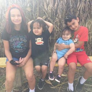 Meet your Posher, Thomas